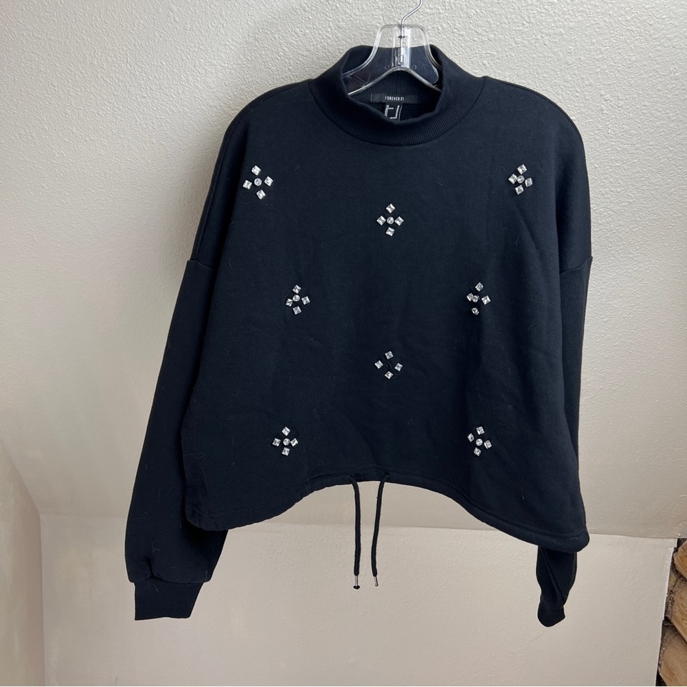 FOREVER 21 Black Mock Turtleneck Sweatshirt with jewel embellishments   Size M